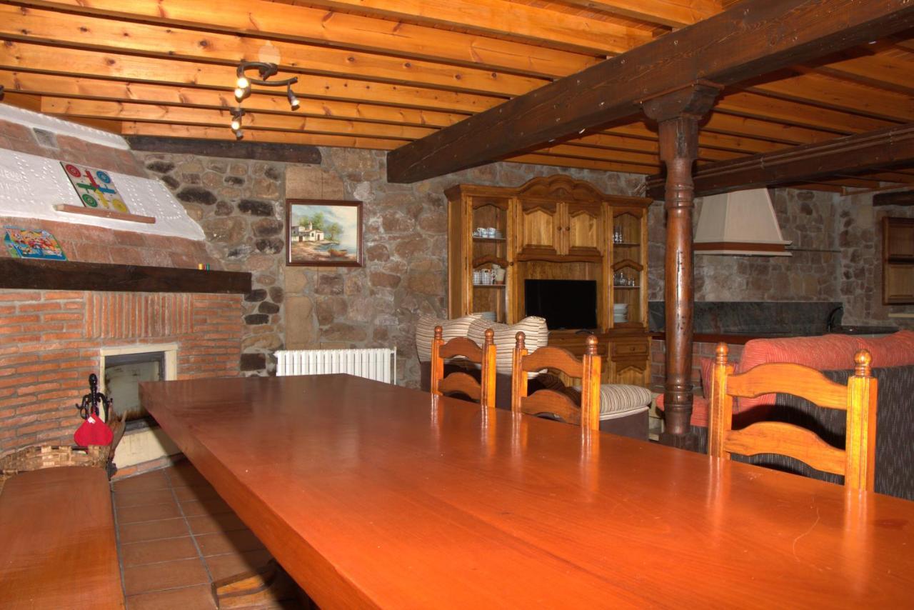 La Casa De Consuelo 3 Guest House Viernoles Bagian luar foto