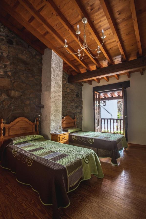 La Casa De Consuelo 3 Guest House Viernoles Bagian luar foto